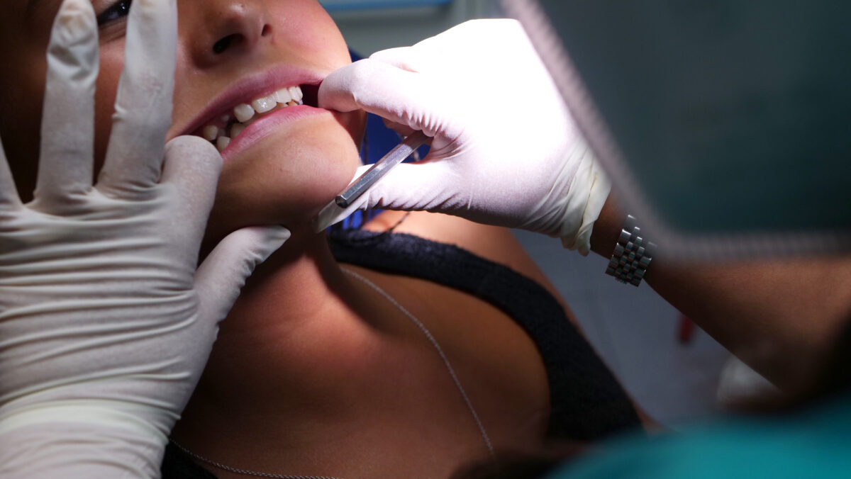 Dental-Assistance-dr-Breglia-notizie-Canini-inclusi-1200x676.jpg